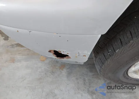 2005 Chevrolet Tahoe Z71 из США, поврежденный, VIN 1GNEK13T85R155496